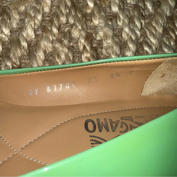 EUC Salvatore Ferragamo classic ballet flats - Picture 5 of 6